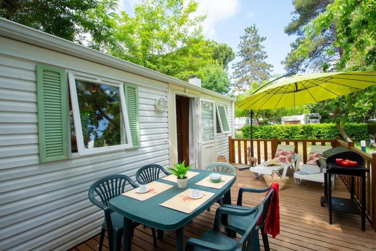 ホテルCamping Les Mimosas ペゴマ エクステリア 写真